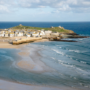 Beaches in Cornwall - Wesley House, Wesley Square - Mousehole self catering holiday accommodation in Cornwall